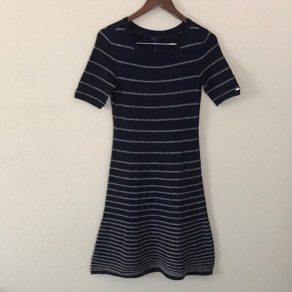 Tommy Hilfiger Dresses & Skirts - Tommy Hilfiger Navy and Silver Striped Midi Dress
